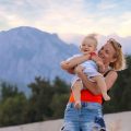 Raising Happy, Resilient Children Alone in Britain: Practical Tips and Stories
