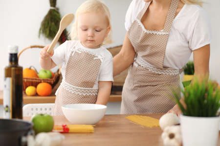 A Month-by-Month Weaning Schedule: What UK Parents Need to Know