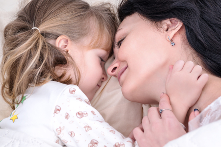 What to Expect During Your First Midwife Appointment: A UK Perspective