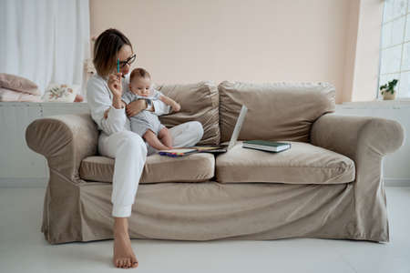 Parental Leave in the Public vs Private Sector: What UK Parents Need to Consider