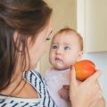 How Diet and Teething Are Linked: Introducing Solids for UK Babies During Teething