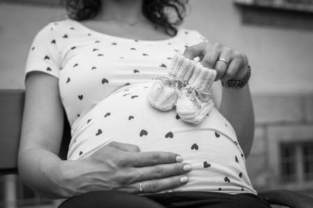 NHS Maternity Services for Non-UK Citizens and Expats: Access, Entitlements, and What to Know