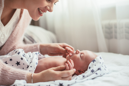 Transitioning from Newborn to Larger Nappies: Sizing Guide for UK Babies